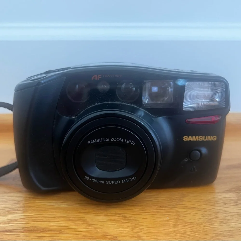📸 Vintage Samsung Maxima Zoom 105 35mm Film Camera | Super Macro 90s Retro Style